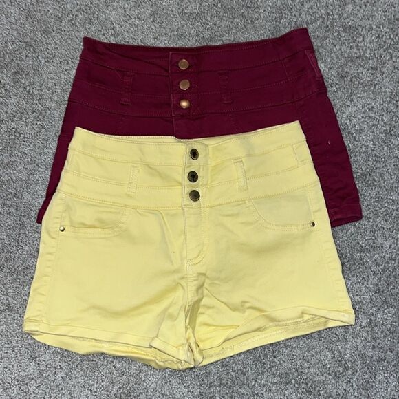 2-refuge Sexy pocket short cuffed leg 2 1-4” inseam shorts USA 8 - Picture 1 of 7